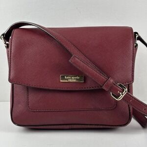 Kate Spade Saffiano Leather Crossbody Bag Womens Medium Burgundy Flap Logo